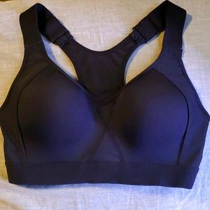 Layer 8 Sports Bra Sz M